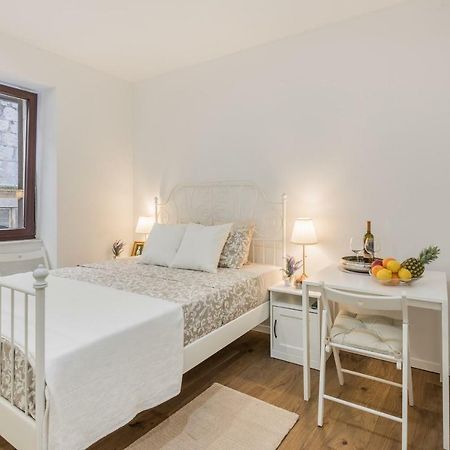 Mediterranean Vintage Room Split Exteriér fotografie